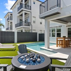 30A Turtle Cove Retreat Modern 8BR with Private Pool, Bikes, and Golf Cart