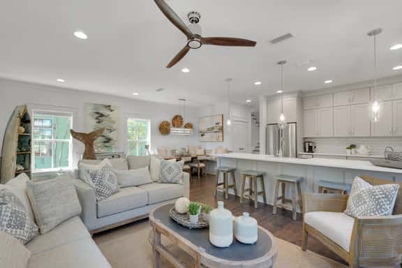 Set Sail for Goin’ Coastal pet friendly 3 bedroom luxury home - Image 1
