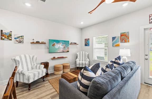 Charming and Serene Townhome in the heart of Panama City Beach