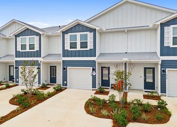 Charming and Serene Townhome in the heart of Panama City Beach